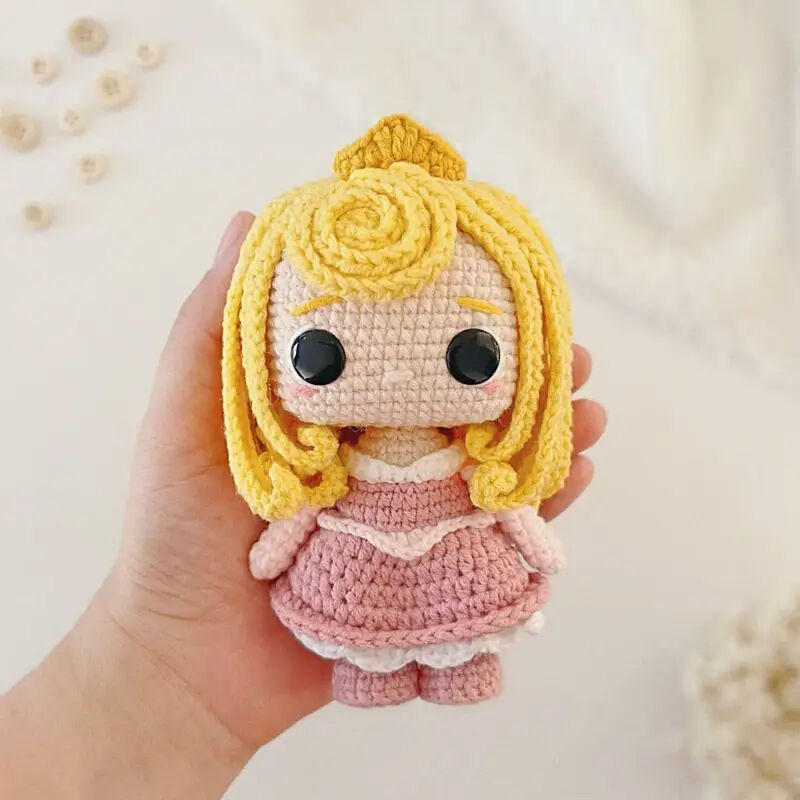 Handmade crochet piece by CyDoes Craft